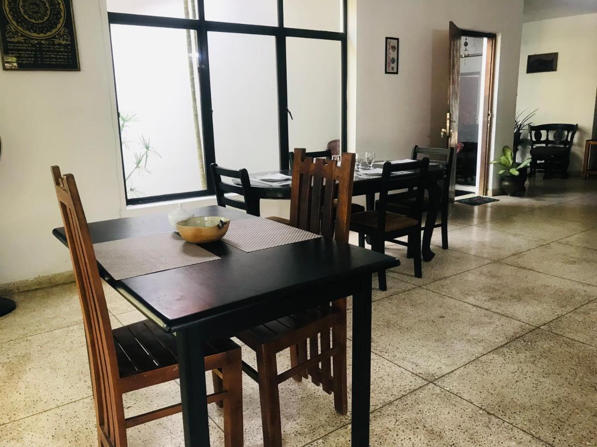 Leisure House Safari Apartment Удавалаве Екстериор снимка